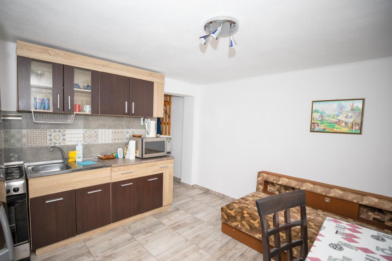 Arad Apartment - Airport Area Luaran gambar