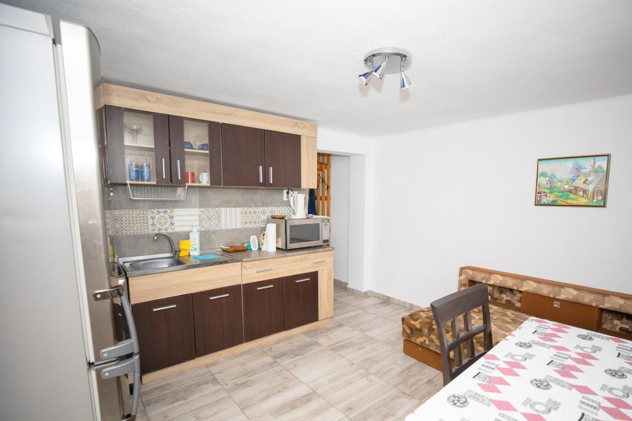 Arad Apartment - Airport Area Luaran gambar