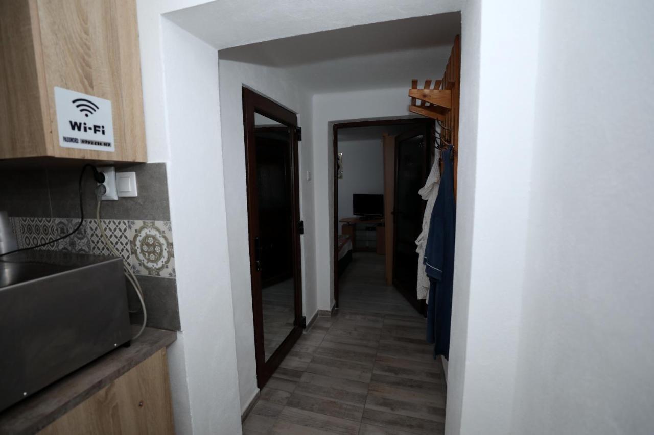 Arad Apartment - Airport Area Luaran gambar